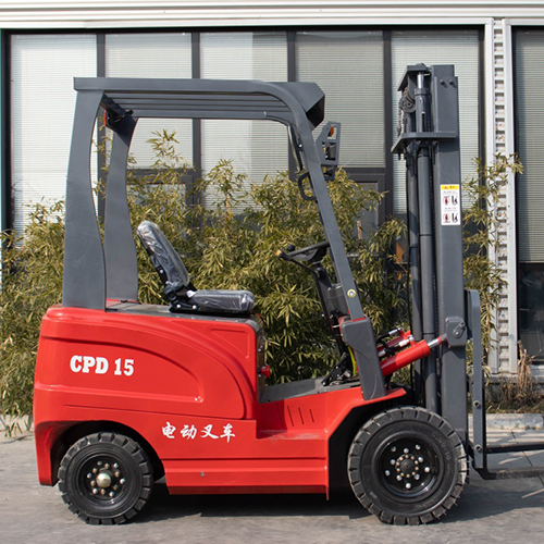 HT-CPD15電動(dòng)叉車，電動(dòng)叉車
